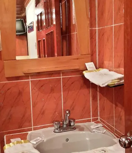 Bed & Breakfast Pachakuteq 2*