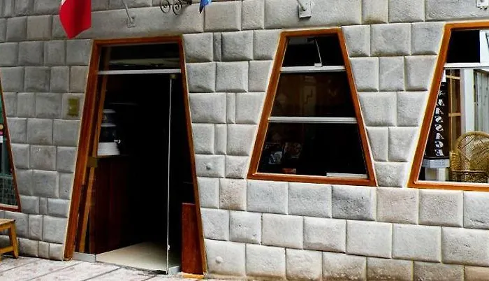 Bed & Breakfast Pachakuteq 2*